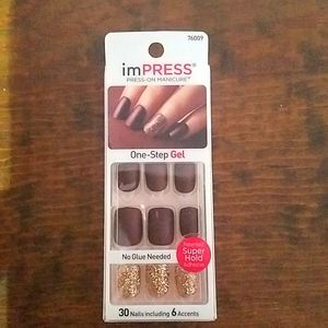 BOGO imPRESS Press-on Manicure